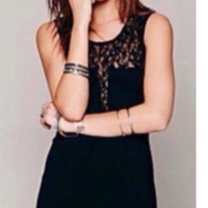 FREE PEOPLE BLACK LACE ABD LYCRA BODYCON DRESS   LARGE